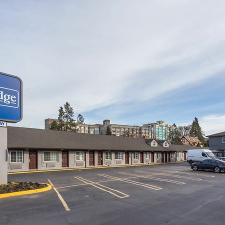 Travelodge By Wyndham Eugene Downtown/University Of Oregon Екстериор снимка