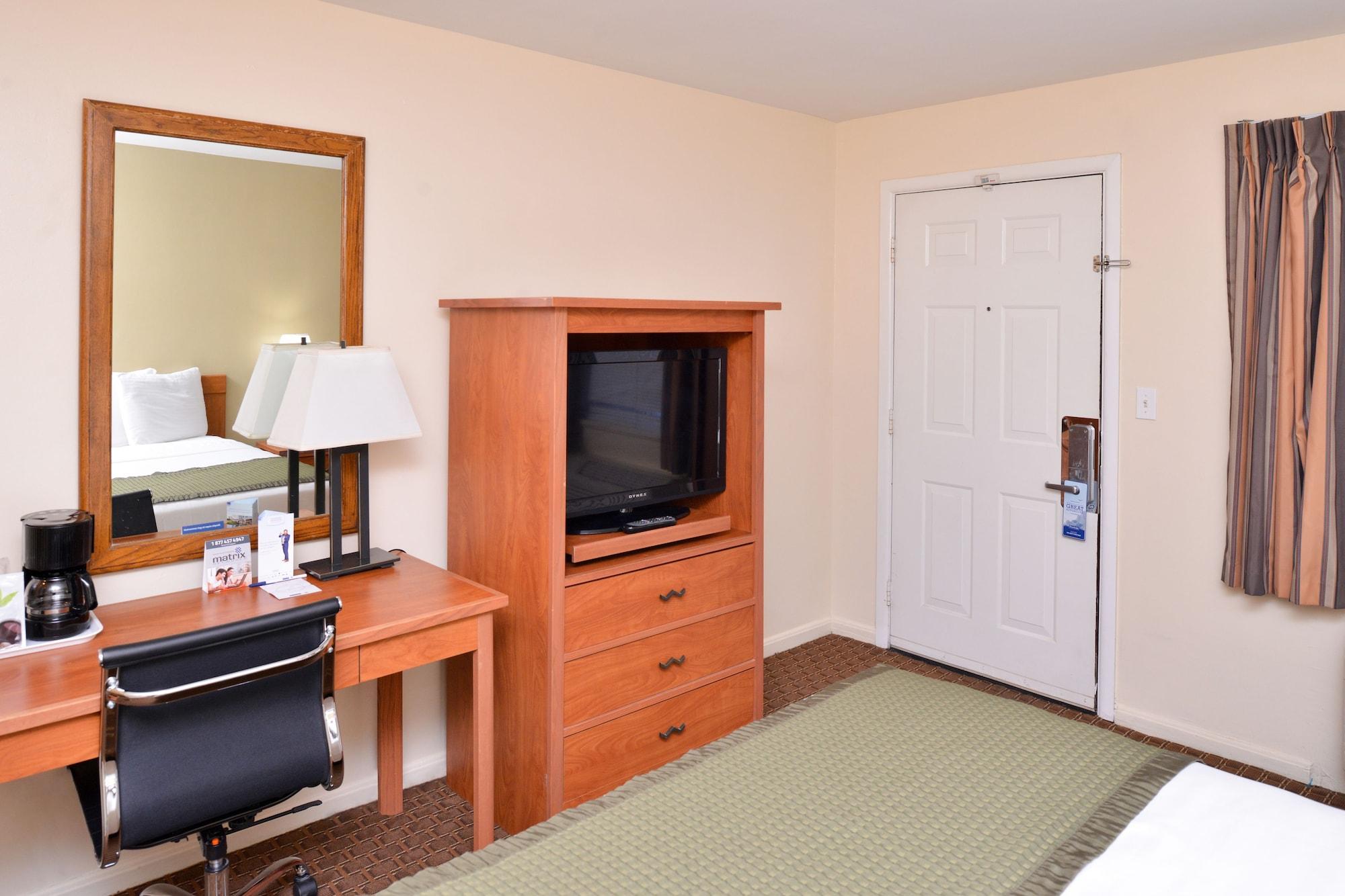Travelodge By Wyndham Eugene Downtown/University Of Oregon Екстериор снимка
