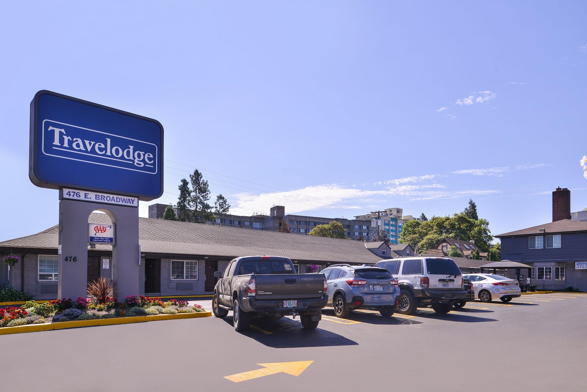 Travelodge By Wyndham Eugene Downtown/University Of Oregon Екстериор снимка