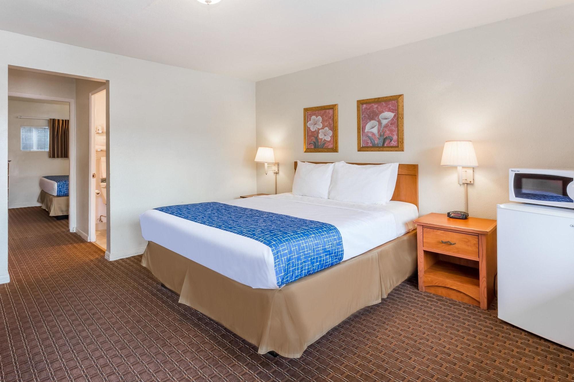 Travelodge By Wyndham Eugene Downtown/University Of Oregon Екстериор снимка