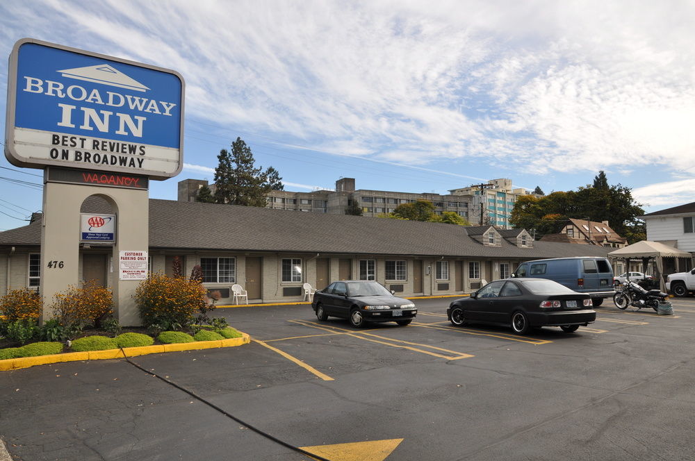 Travelodge By Wyndham Eugene Downtown/University Of Oregon Екстериор снимка