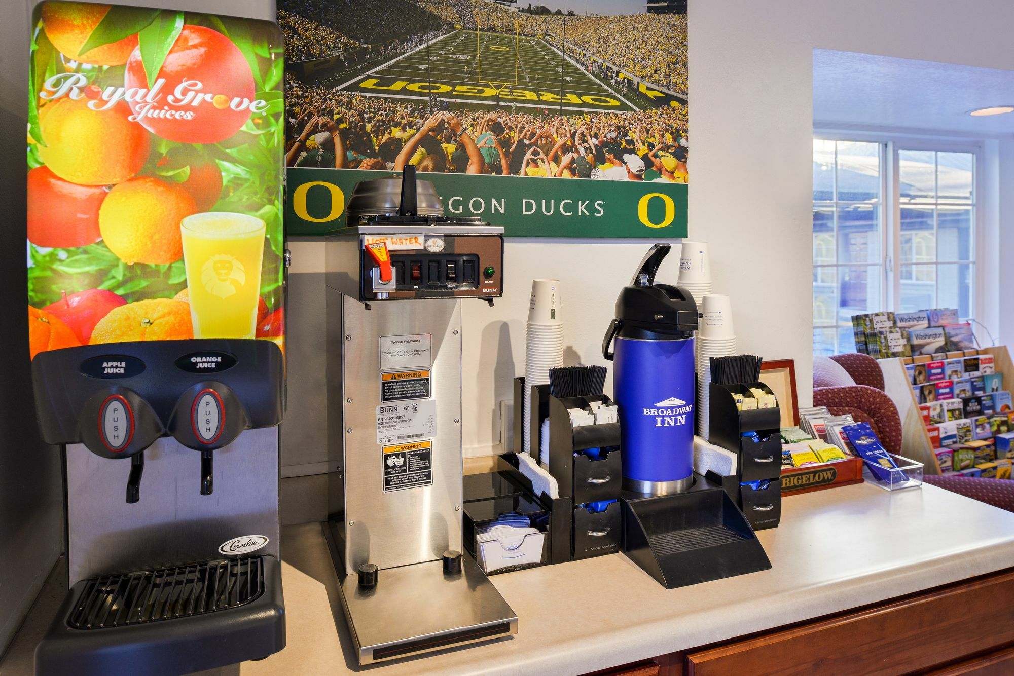Travelodge By Wyndham Eugene Downtown/University Of Oregon Екстериор снимка